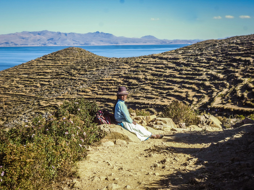 Local People in Isla del Sol - lake titicaca - Bolivia